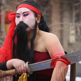 春节纪实摄影--大荔传统“血故事社火” 粉墨登场