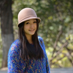 兴庆公园 秋色中的美女（十）