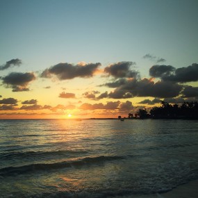 新拍日出和大海