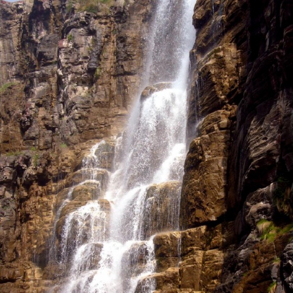 “飞流直下三千尺，疑似银河落九天"--------我镜头中的瀑布