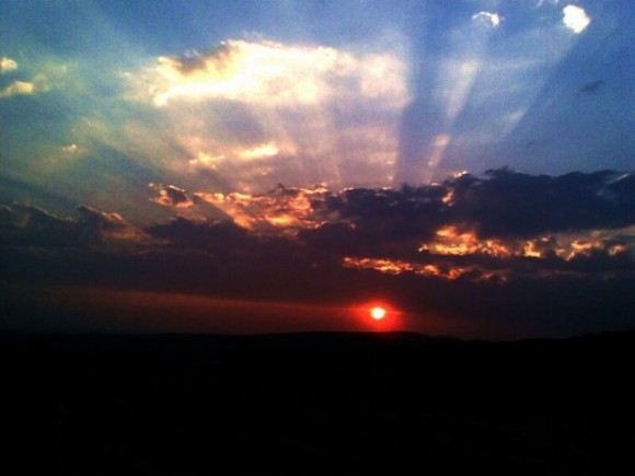 手机拍到的壮丽景色