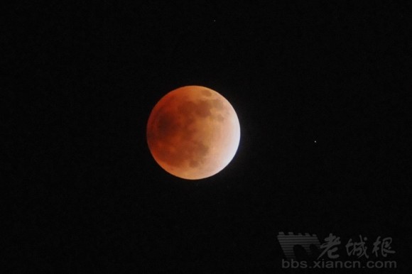 试拍月全食