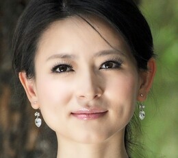 一张美女大头照