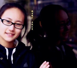 小女的周末街拍