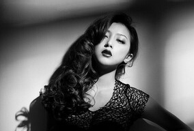 若隐若现的黑白性感