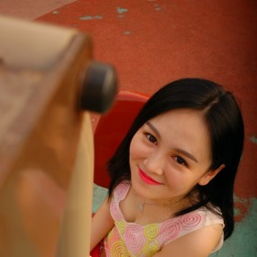 让人爱死的性感妹纸