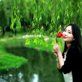 四月天.花季少女