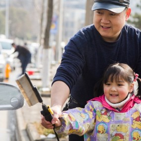 新年洗刷刷请看俺姐夫与外甥女