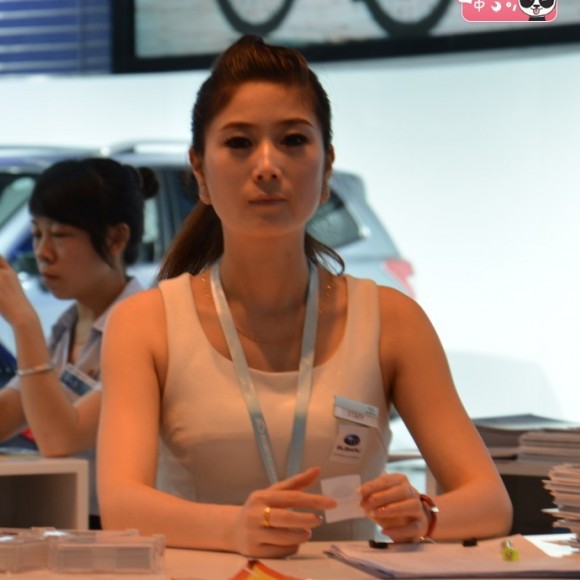2013西安车展展台美女